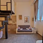 Reginamilanobnb In Porta Romana *